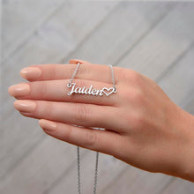 Load image into Gallery viewer, Name necklace with heart

